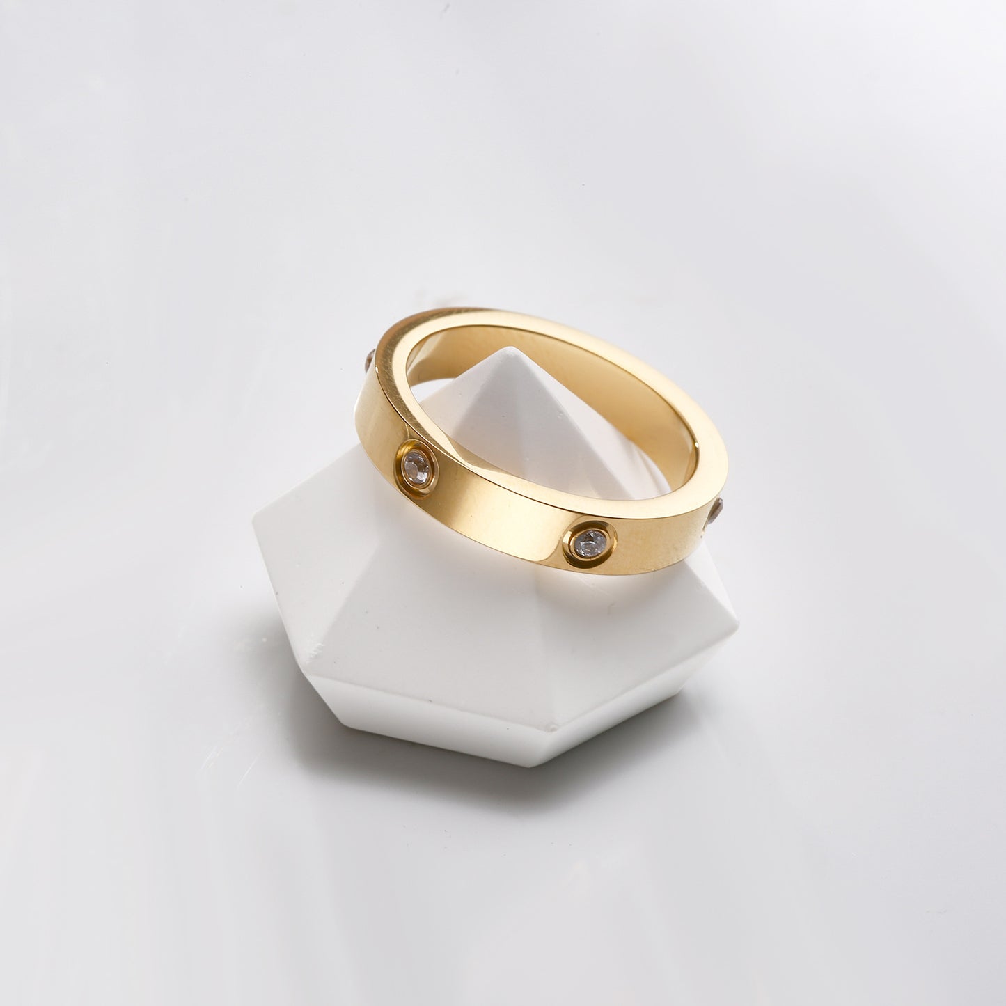 Love Diamond-Studded Titanium Steel Couple Ring